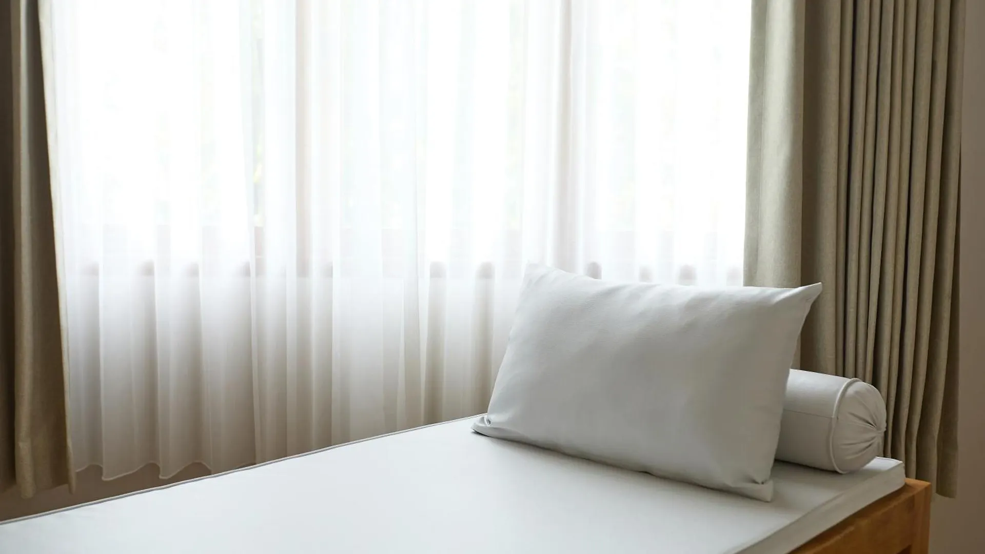 Fale Seminyak - Brand New Modern Luxury 5Br Villa In Seminyak With Private Pool, Gym & Massage Room Seminyak (Bali)